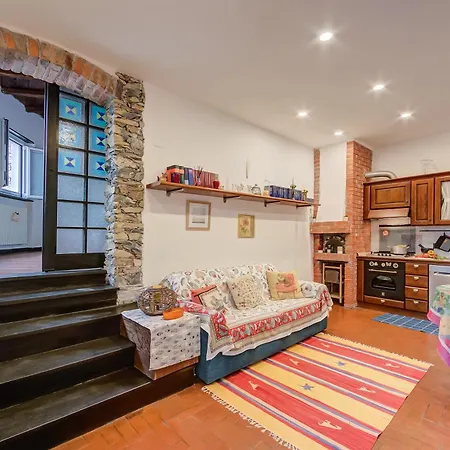 La Stalletta Relax - With Private Parking - Happy Апартаменти Алассіо