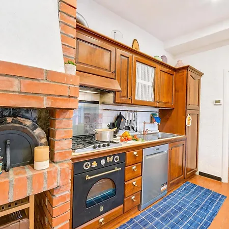 La Stalletta Relax - Sea Views, Private Terrace And Parking - Happy Rentals Apartment Alassio